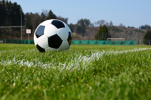 Grama para campo de futebol, campo society ou mini campo. Temos todos os tipos de grama para o uso desportivo com melhor preço!